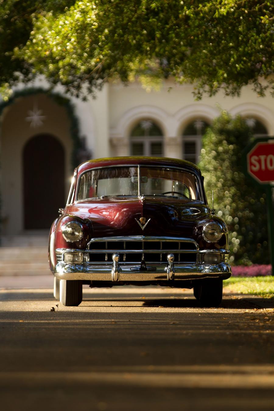  Cadillac Series 60S Special Fleetwood Sedan 1949 года  (фото 8 из 16)